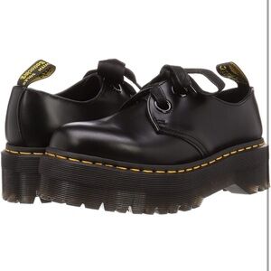 Dr. Martens Womens HollyOxford